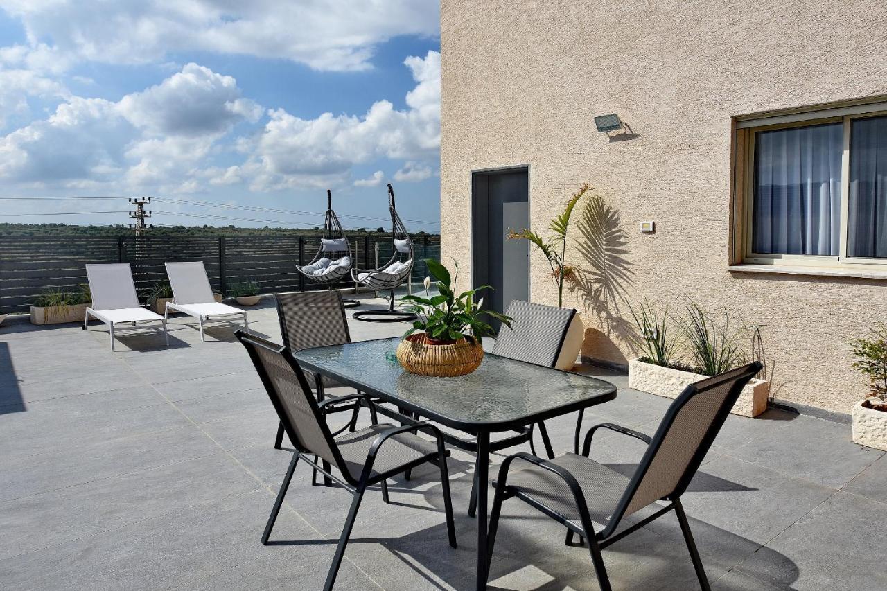 Apartament הסויטות של פולי Manot Zewnętrze zdjęcie